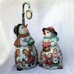 The Snowman Family by Marina Nadejdina
